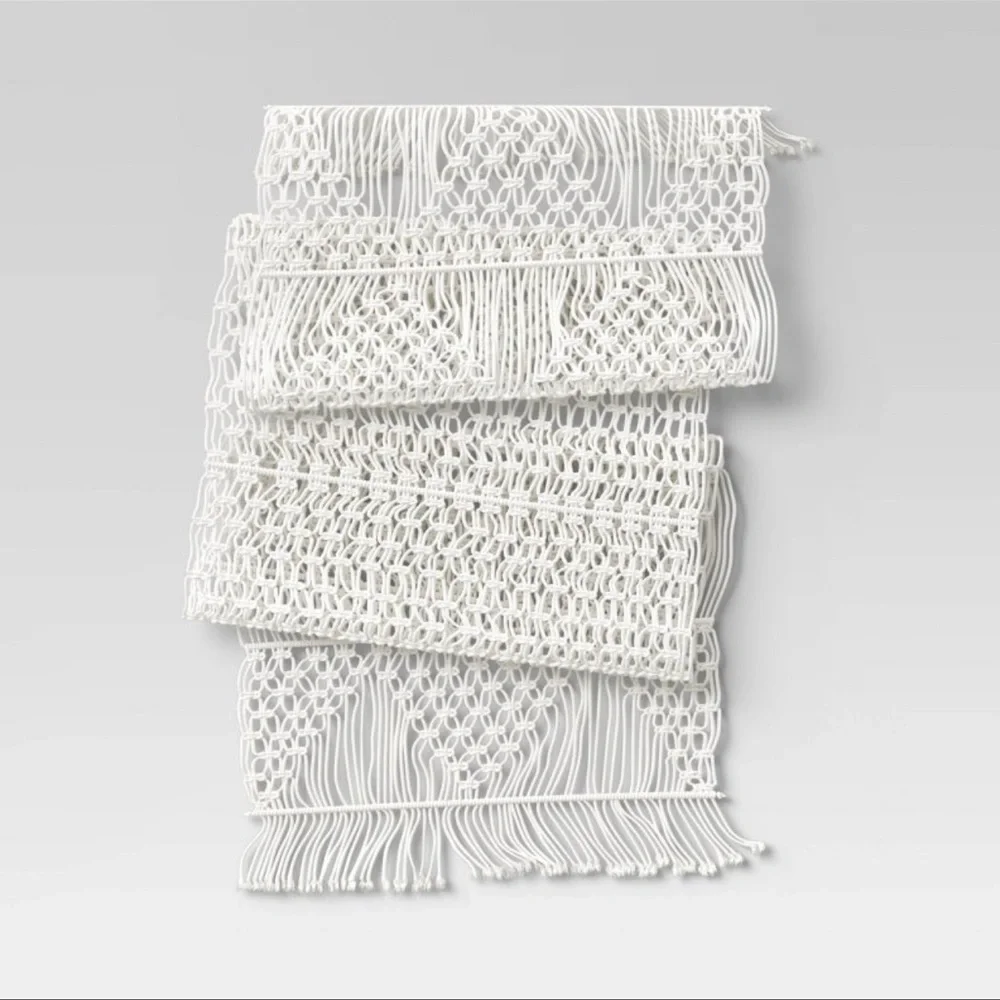 Macrame runner- short - Picture 1 of 1